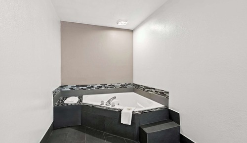 Habitación estándar, 1 cama de matrimonio grande, no fumadores, bañera de hidromasaje
