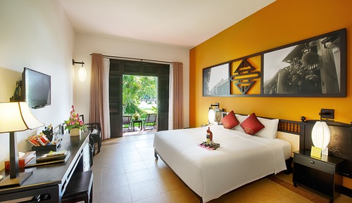Habitación superior, vistas al jardín
