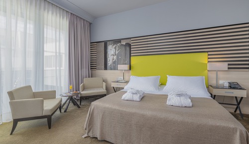 Habitación ejecutiva, balcón (4 * )