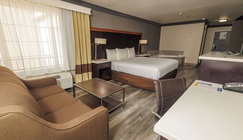 Suite, 1 cama de matrimonio grande, no fumadores, bañera de hidromasaje