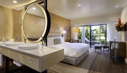 Habitación de lujo, 1 cama de matrimonio grande (Beach Club Plus Access)
