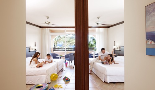 Habitación familiar, vistas al mar