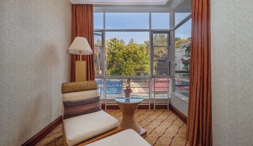 Habitación superior, vistas al jardín