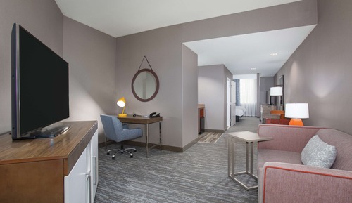 King Studio Suite