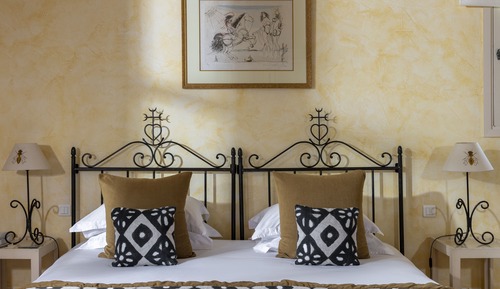 Suite familiar