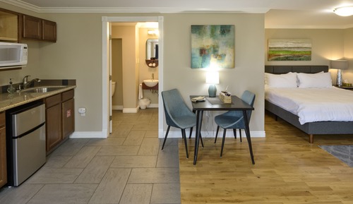 Suite, 1 cama de matrimonio grande, bañera de hidromasaje