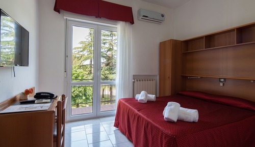 Habitación económica doble, 1 cama doble