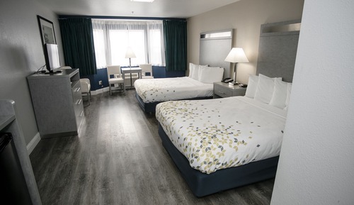Habitación estándar, 2 camas de matrimonio, vistas al mar