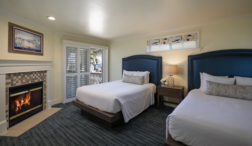 Suite superior, varias camas, vistas al mar (Deluxe Ocean View, Private Bedroom)