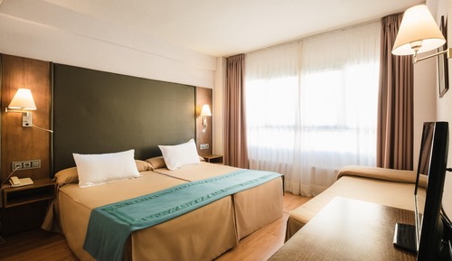 Habitación doble (with extra bed)