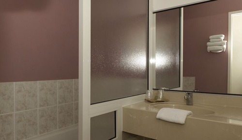 Habitación con 2 camas individuales