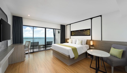 Grand Deluxe 2 Bedroom Family Suite