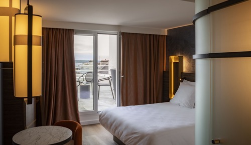 Habitación, 1 cama de matrimonio, terraza, vistas al mar (Prestige)