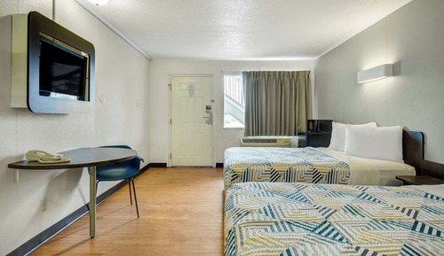 Habitación estándar, 2 camas de matrimonio, fumadores