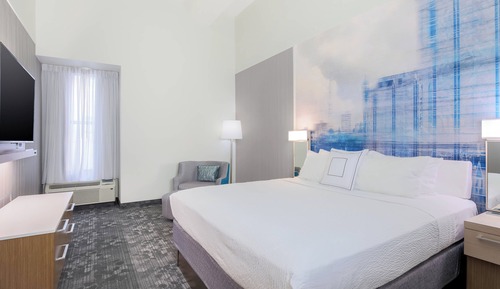 Suite, 1 habitación, no fumadores, vistas al patio (Mobility/Hearing Accessible, Tub)
