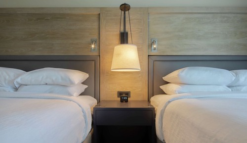 Suite, 2 camas de matrimonio, balcón