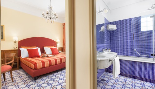 Suite familiar, bañera de hidromasaje, vistas al valle
