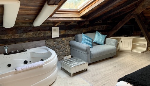 Suite, bañera de hidromasaje