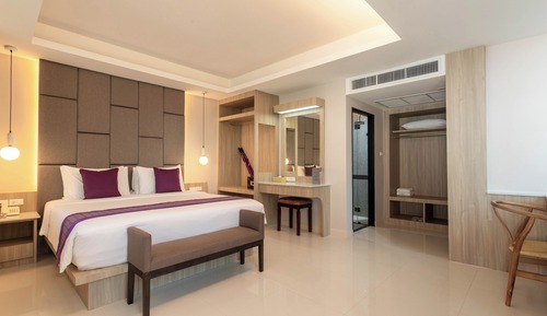 Habitación Premier, 1 cama de matrimonio grande, bañera