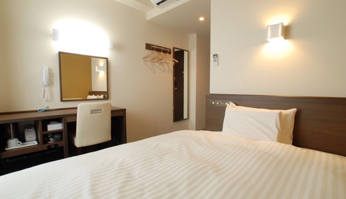Habitación básica doble, 1 cama doble, no fumadores