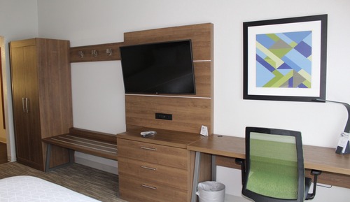 Habitación estándar, 2 camas de matrimonio, accesible para personas con discapacidad (Mobil, Tub)