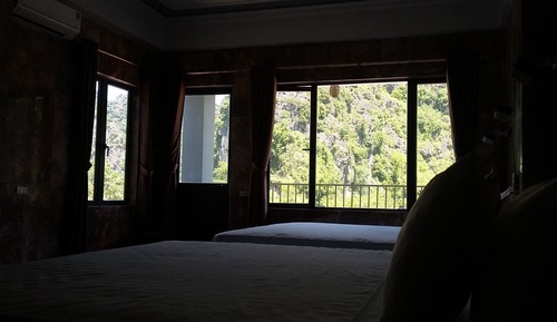 Habitación familiar, vistas a la montaña