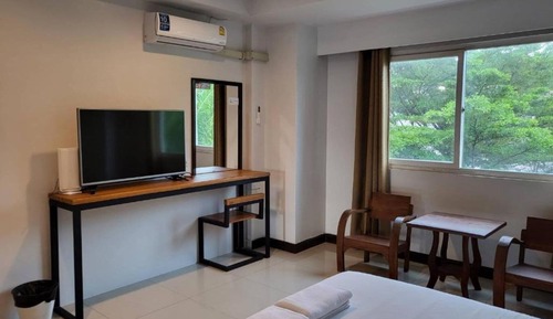 Standard King Room