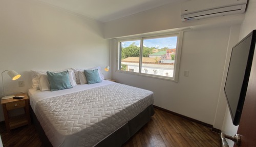 Apartamento familiar, 3 habitaciones, vistas al jardín