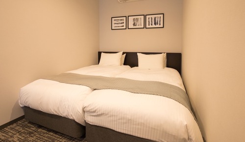 Suite (Maisonette, Western-style, Pets Okay)