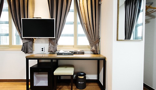 Habitación cuádruple básica, 2 camas dobles, no fumadores