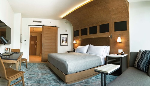 Suite, 1 cama de matrimonio grande (Travis)