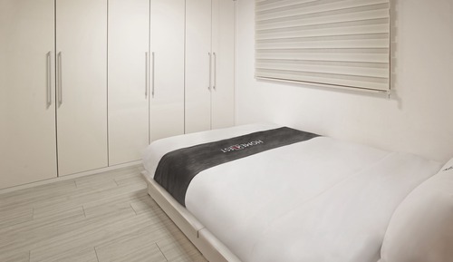 Villa familiar, 4 habitaciones, balcón