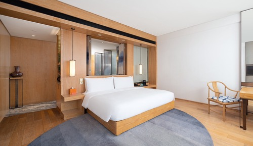 Habitación estándar, 1 cama de matrimonio grande, vistas al lago (140 Degree Lake View)