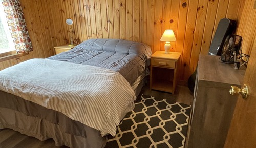 Cabaña Confort, 2 camas dobles, no fumadores (Grandpa Jim's Cabin)