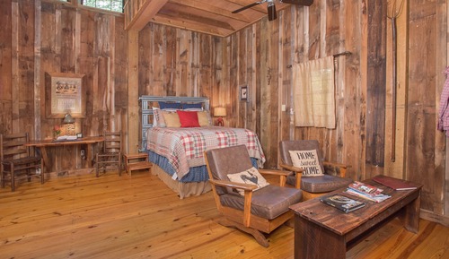 Cabaña clásica, 1 cama de matrimonio, bañera de hidromasaje (The Barn)