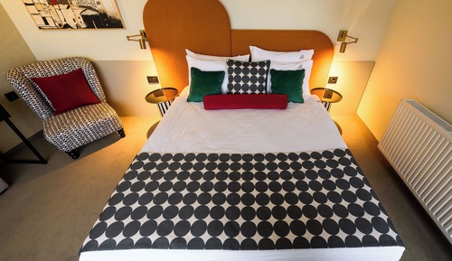 Habitación doble superior, 1 cama de matrimonio grande, balcón