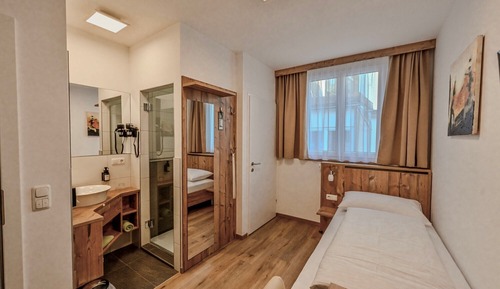 Habitación individual estándar, baño privado, vistas a la ciudad