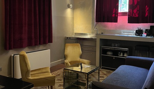 Estudio Deluxe
