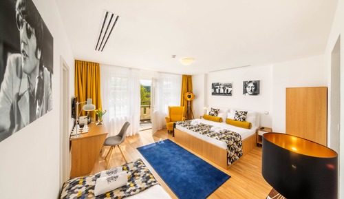 Habitación triple exclusiva, balcón