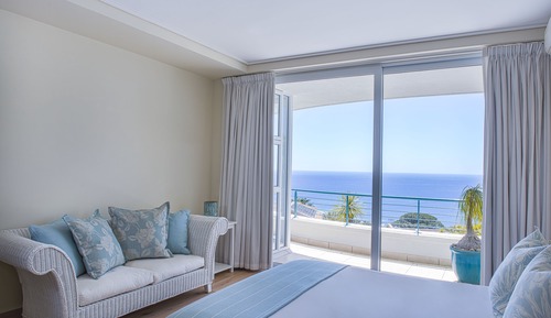 Apartamento de lujo, 2 habitaciones, vistas al mar, junto a la montaña