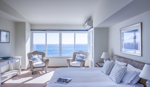 Ático exclusivo, 3 habitaciones, vistas al mar, junto a la montaña