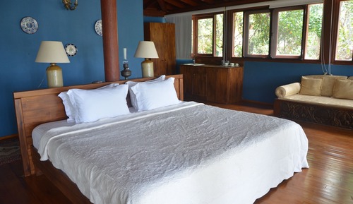Suite exclusiva, bañera de hidromasaje