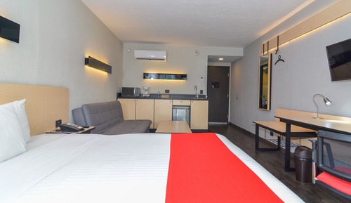 Habitación superior, 1 cama de matrimonio con sofá cama, no fumadores