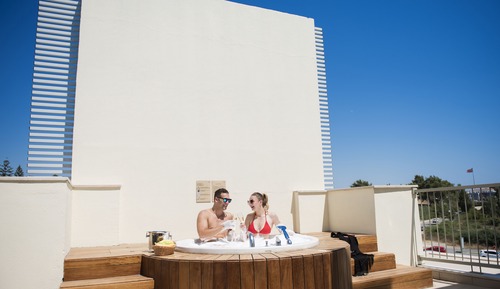Suite, bañera de hidromasaje