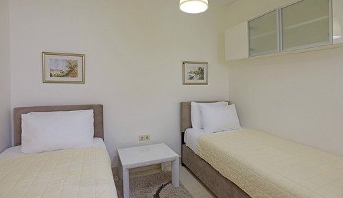 Apartamento, 2 habitaciones, balcón, vistas al mar