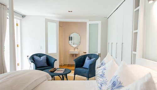 Queen Room With Garden View