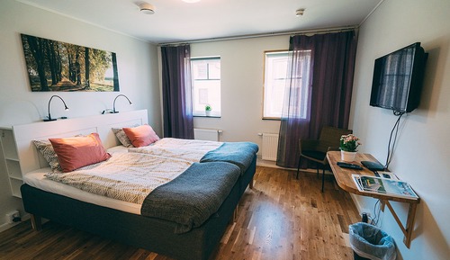 Habitación clásica con 1 cama doble o 2 individuales, 2 camas individuales, baño privado