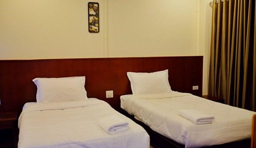 Habitación estándar con 2 camas individuales