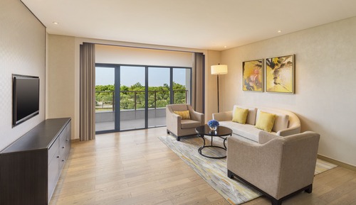 Suite junior, 1 cama de matrimonio grande, vistas al jardín