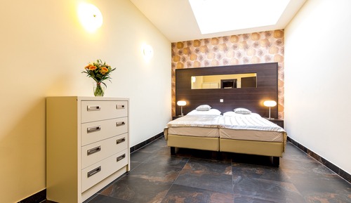 Apartamento, 2 habitaciones, balcón